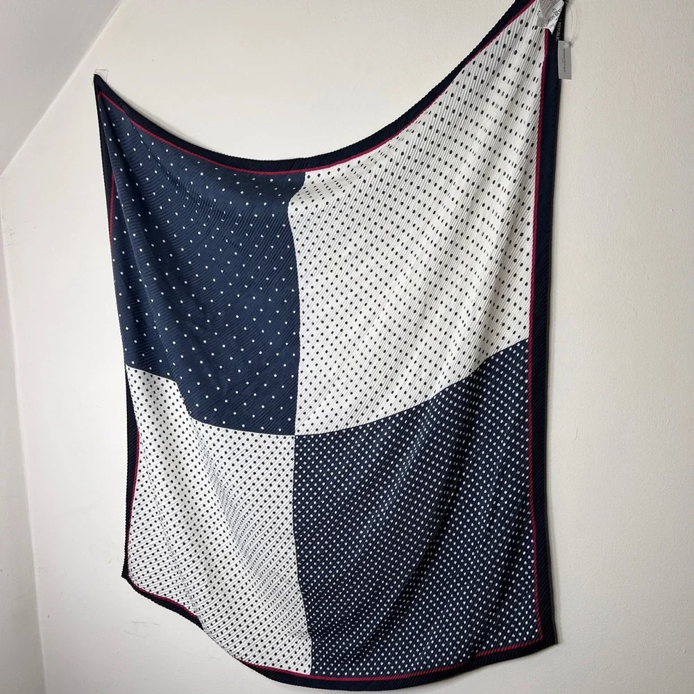 Banana‎ Republic Polka Dot Pleated Scarf Square Navy White Red Coastal Chic NWT